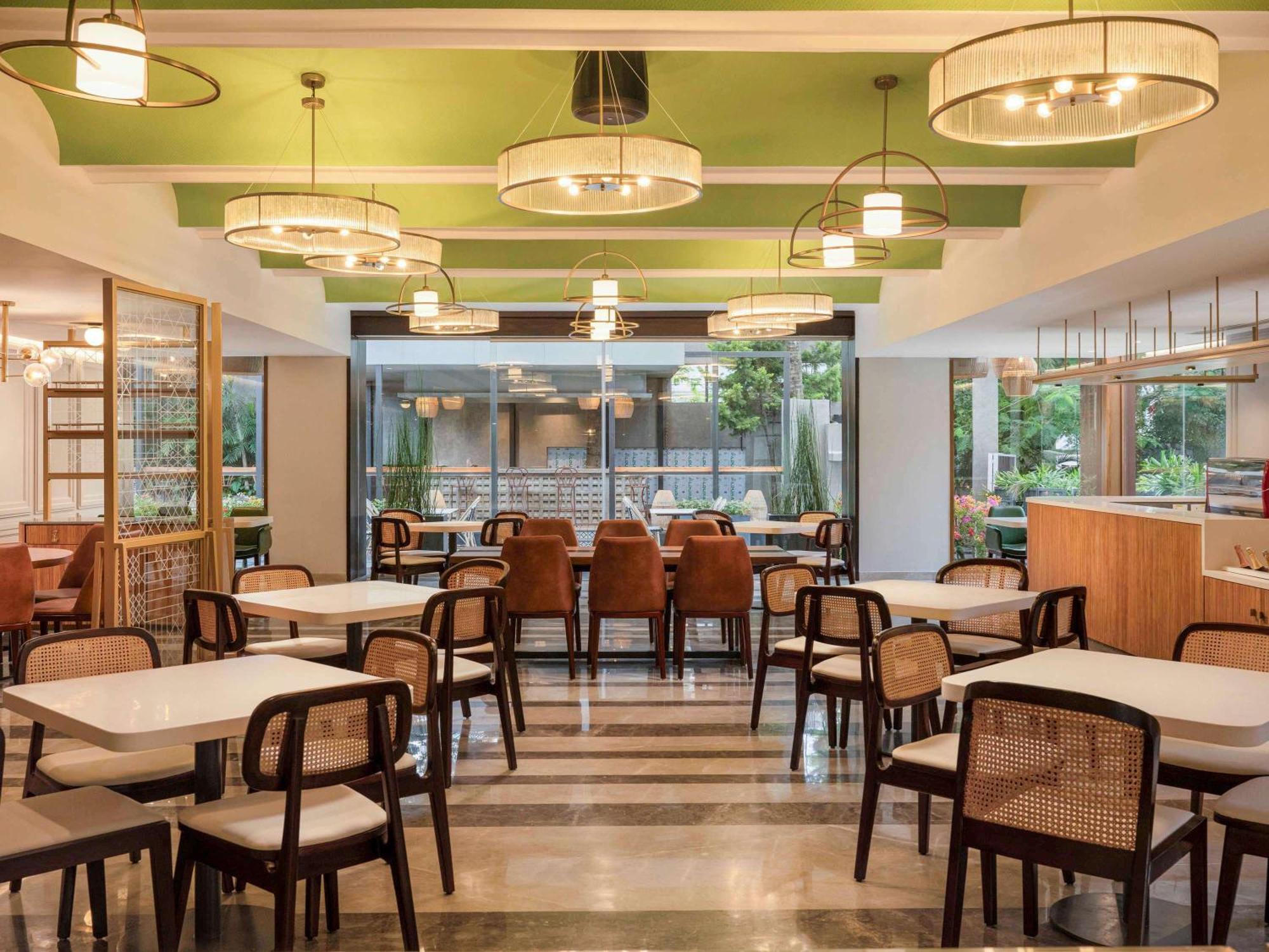 Grand Mercure Bangalore - An Accor Brand Exteriér fotografie