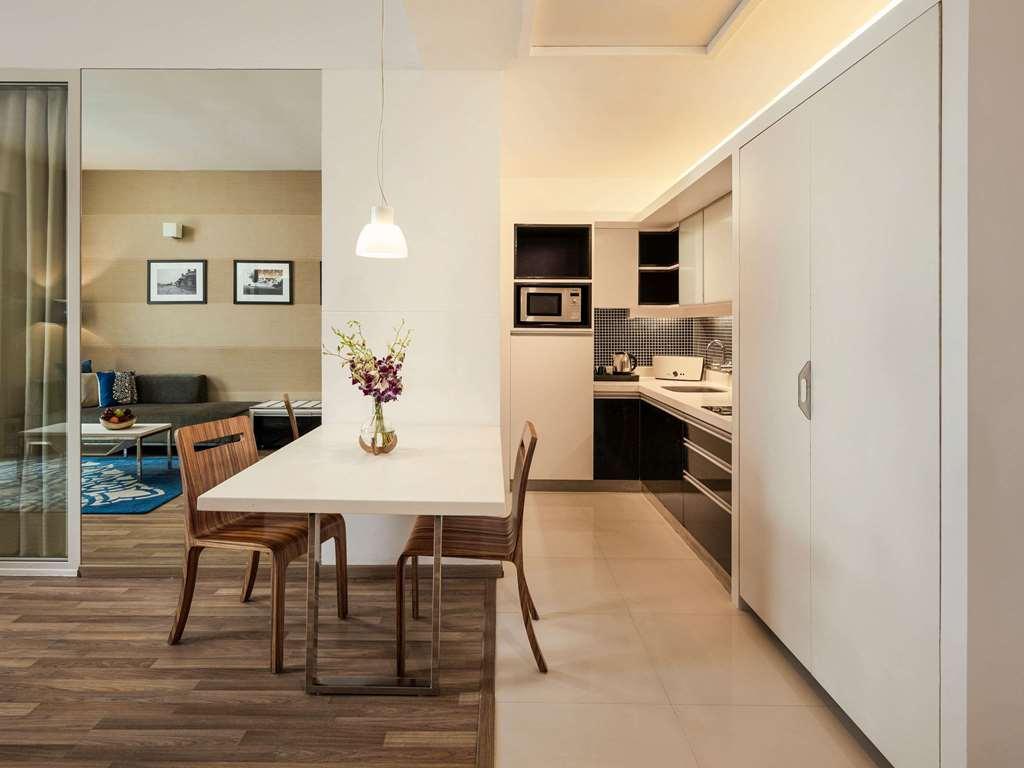 Grand Mercure Bangalore - An Accor Brand Pokoj fotografie